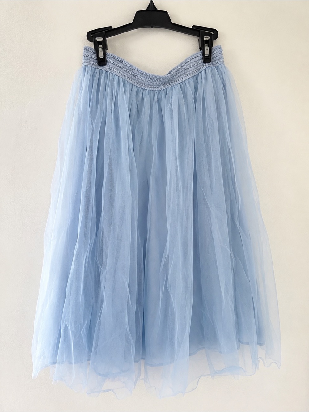 Francesca's Collections Soft Blue Tulle Midi Skirt
